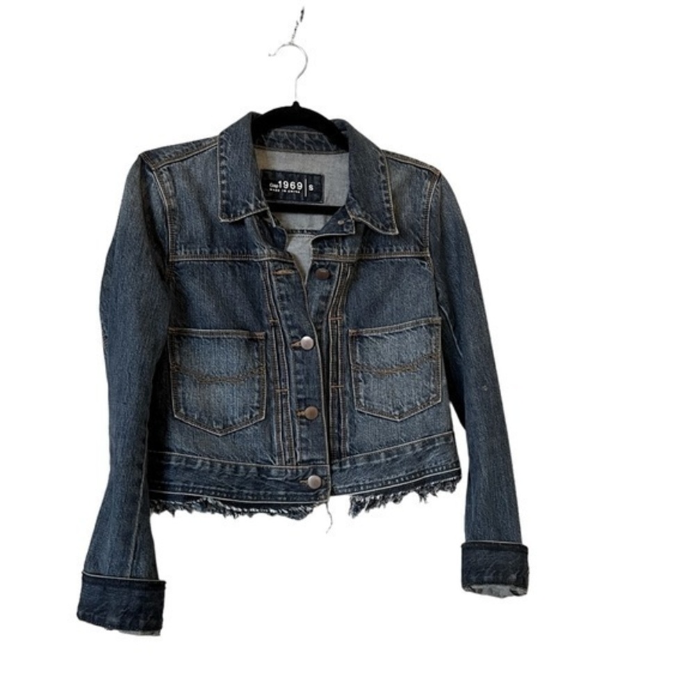 GAP 1969 Classic Blue Denim Jean Jacket w/ Raw Hem